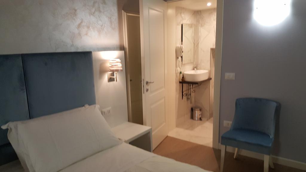 Maison D'Elite Guest House Venesia Bagian luar foto
