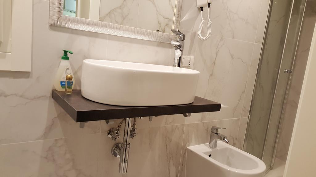 Maison D'Elite Guest House Venesia Bagian luar foto